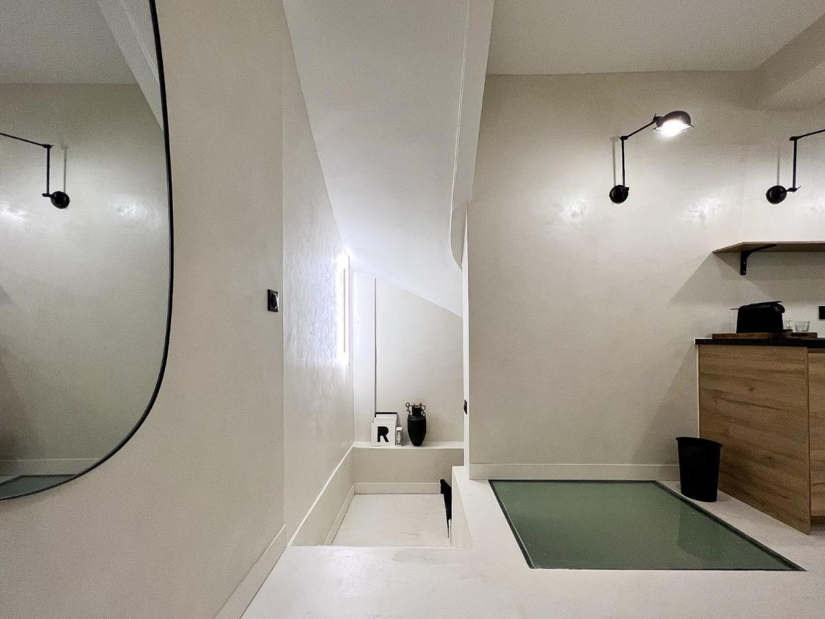 Superb Apartment Palais Royal Louvre Museum Free Netflix Париж Екстериор снимка