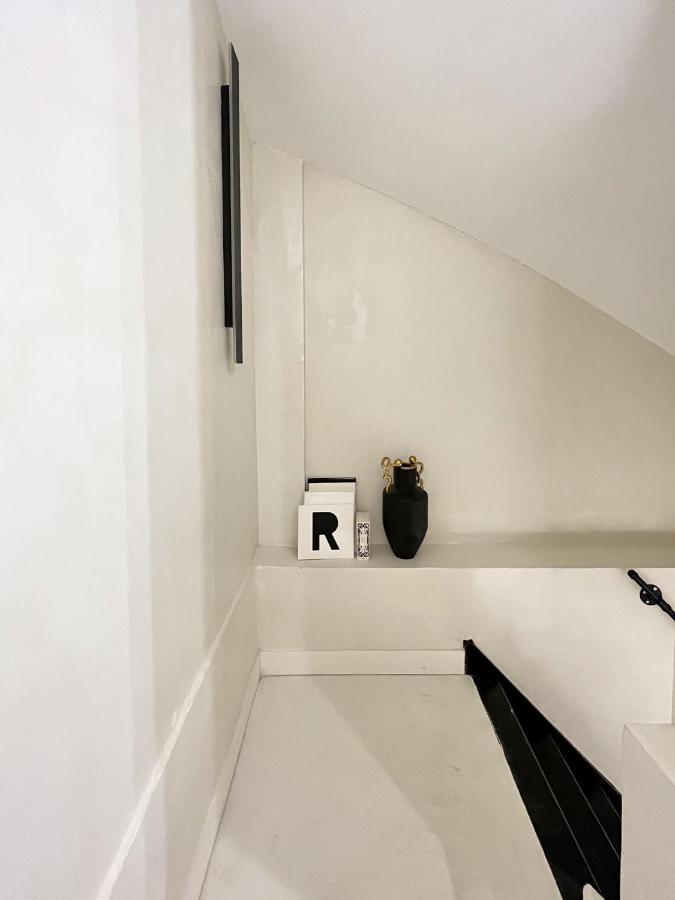 Superb Apartment Palais Royal Louvre Museum Free Netflix Париж Екстериор снимка