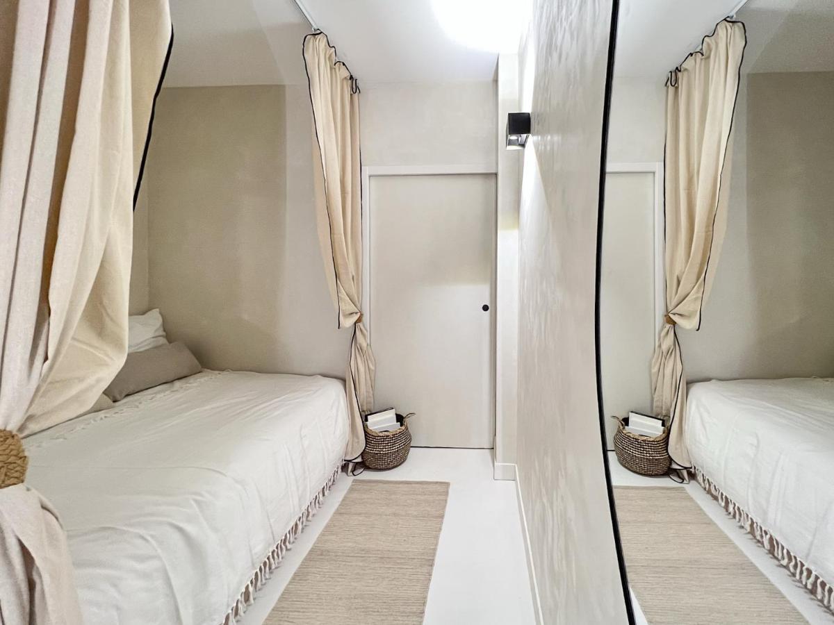 Superb Apartment Palais Royal Louvre Museum Free Netflix Париж Екстериор снимка